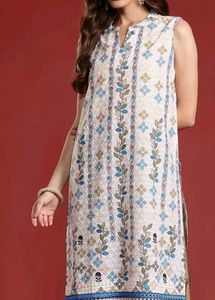 Sleeveless Floral Print Top