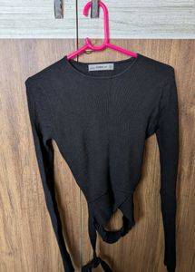 Zara Black Full Sleeves Crop Top