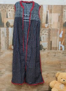 Globus Brand New Shrug
