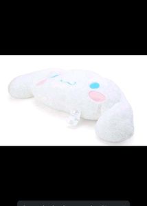 cinnamoroll head pillow.