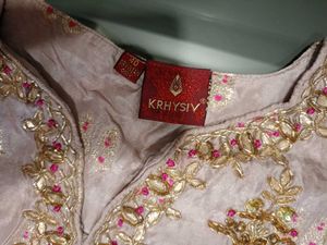 Beautiful Kurti And Pant Set