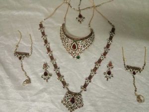 Indian Bridal Jewelry Set