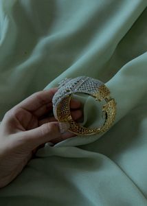 Sparkling Bangle