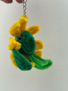 Sunflower 🌻 Pipe cleaner keychain