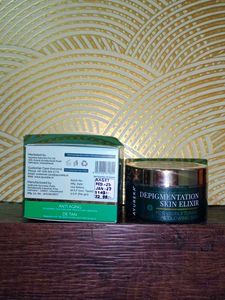 Ayureka Cleanser, Face Mask And Body Scrub