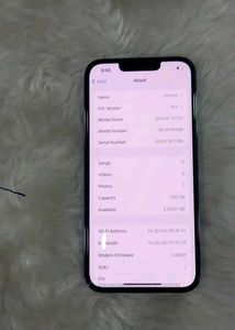 iPhone 13 - Excellent Condition!