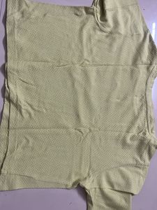 Cropped Yellow T-shirt