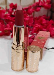 Charlotte Tilbury Matte Revolution Lipstick