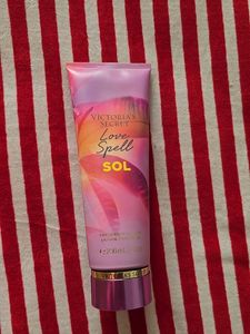 NEW Victoria Secret Lotion