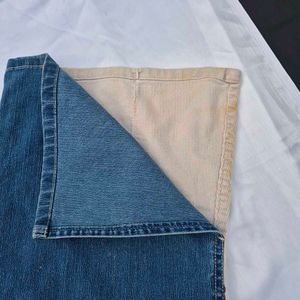 DUAL TONED BOOTCUT DENIM JEANS