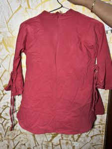 &#34;Balloon Girl Button-Up Tunic - MaroonCotton Casua