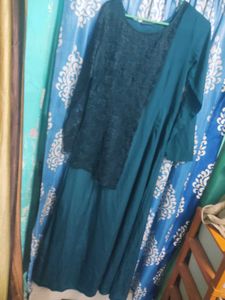 Elegant Green Ethnic Gown / 3 kurti