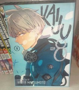 Kaiju No 8 Vol 1-9 With Action Figure