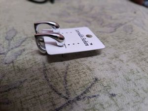 anti tarnished earings