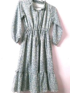 Middi Dress