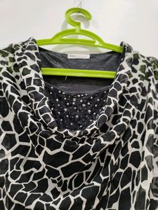 Cowl Top