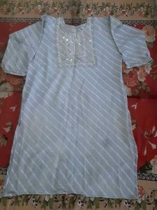 Striped light gray kurta. 1,2 time used.