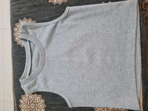 Gray Sleeveless Top