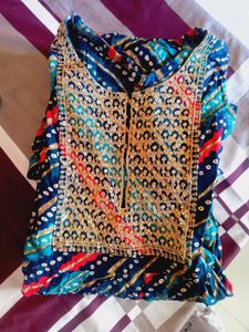 Elegant Blue Embroidered Kurta