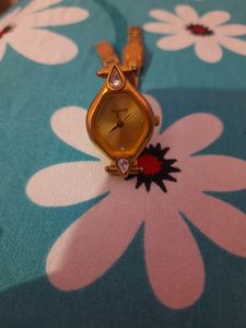 women wrist watch