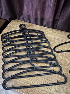 Black Hangers - Pack Of 11