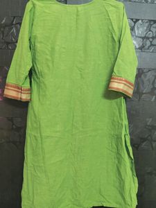 AVAASA , Green Kurta , Round Neck , 3/4th Sleeves , Size -XL