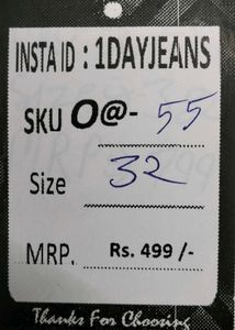 women black straight jeans size 32 (O-55)