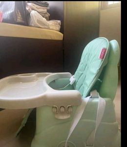 BABY HUG BOOSTER CHAIN WITH CUSHION