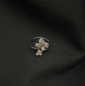 Elegant Silver Butterfly Ring