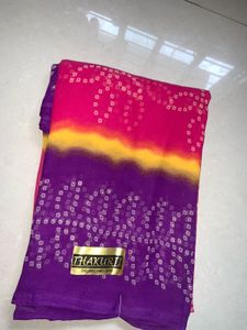 Pink &amp; Green Bandhani Saree