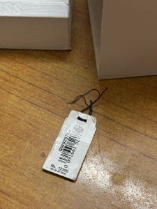 ORIGINAL GUESS WATCH with Bill Tag &amp; Barcode
