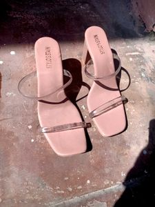 New high Heel👠
