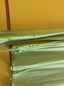 h&amp;m body fit long sleeve top