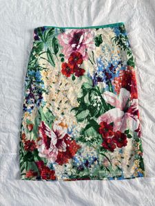 Gorgeous Floral Skirt 🌸🪻🙀