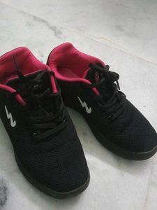 Campus Black Running Shoes