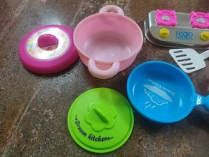 Toy Kitchen Set