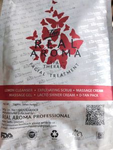 Real Aroma Facial Kit