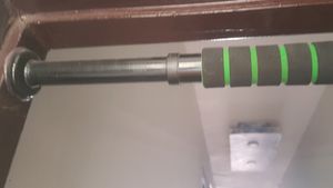 Pull Up Bar