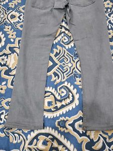 Levi&#39;s Grey Original Jeans Next To New