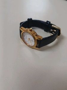 Well Maintained Sonata Ladies Watch.