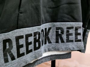 💥BUY1GET1💥 REEBOK men&#39;s cotton regular fit color block hooded sweatshirt.