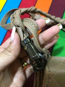 Nude Colour Slinbag