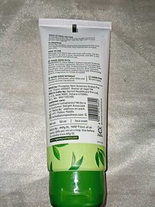 Plum Green Tea Face Wash
