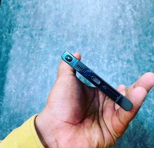 Samsong S23