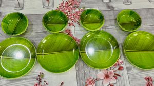 Banana Leaf Design Plate and Bowl Set