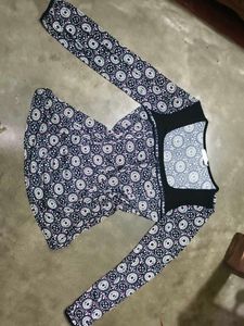 Patterned Long Sleeve Top