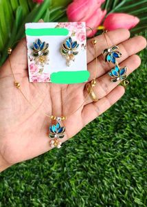 Lotus Necklace &amp; Earring Set