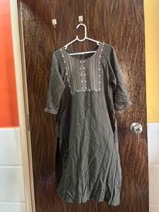 Avaasa 34 Bust Kurta For Women