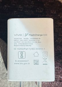 Vivo FlashCharge Adapter