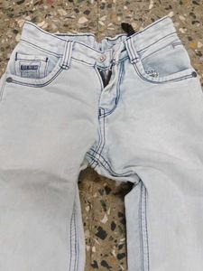 Light Wash Denim Jeans